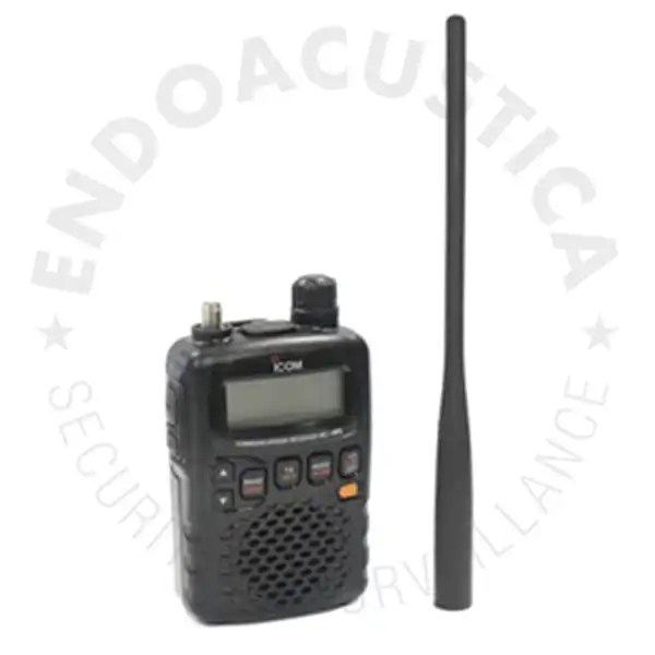 Professional UHF radio receiver for digital and analog audio transmitters